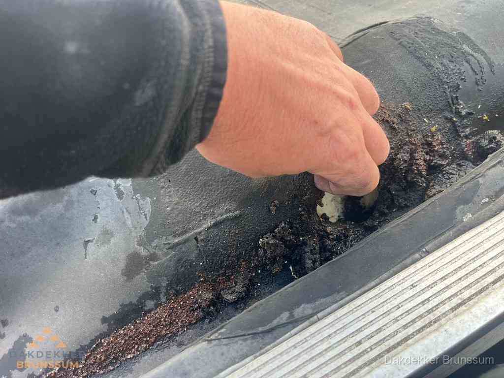 Plat Dak Reparatie Brunssum